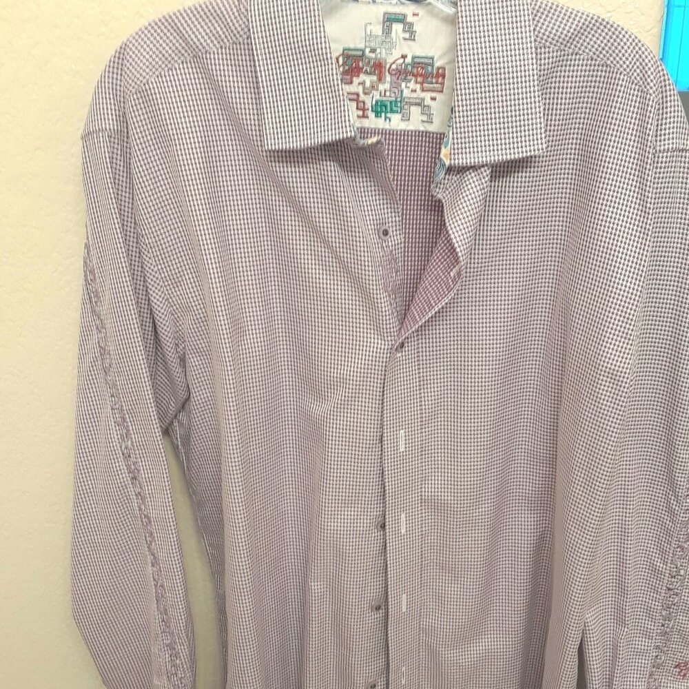 Robert Graham Men's Embroidered Shirt- Size Large- Gently Worn